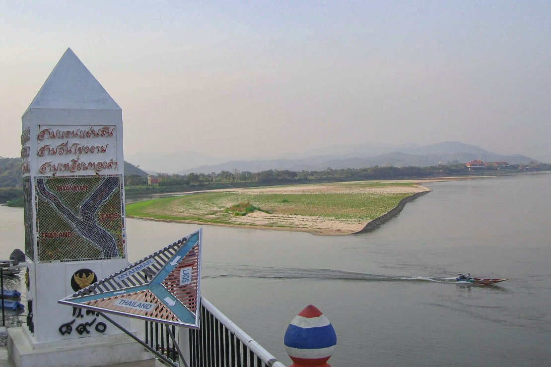 LÀO- PAKSAN - VIÊNG CHĂN-LUANG PRABANG- HOUIXAI-TAM GIÁC VÀNG- CHIANG RAI